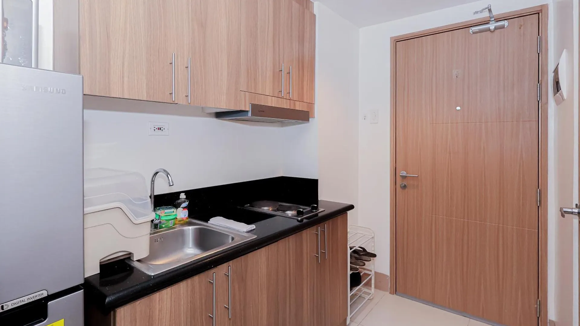 The Prestige Shore By The Bay Manila Apartment